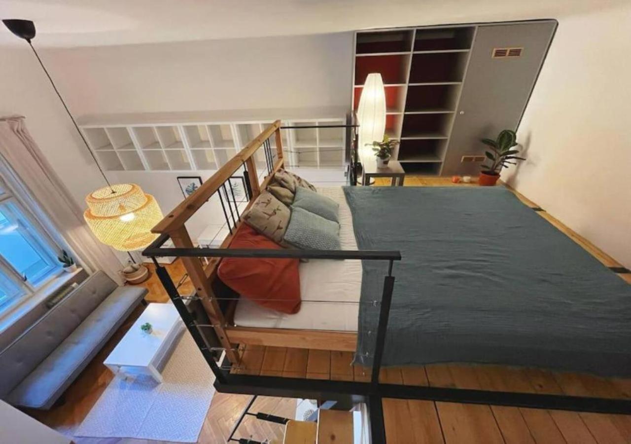 Netradicny Apartman V Centre Bratislava Dış mekan fotoğraf